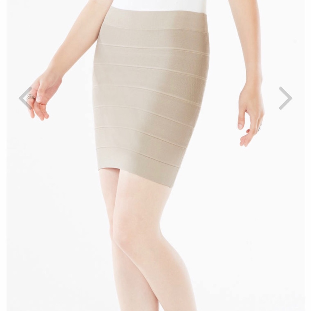 BCBG MAX AZRIA SIMONE TEXTURED POWER SKIRT S